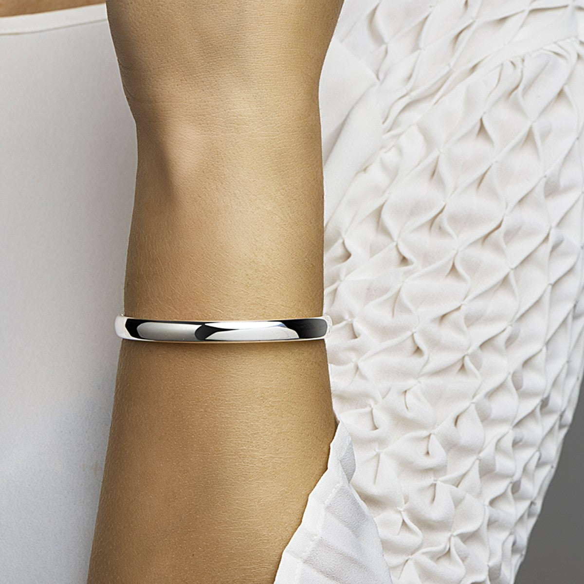 Fantasy Collection Bangle dop 7 mm ovale buis zilver