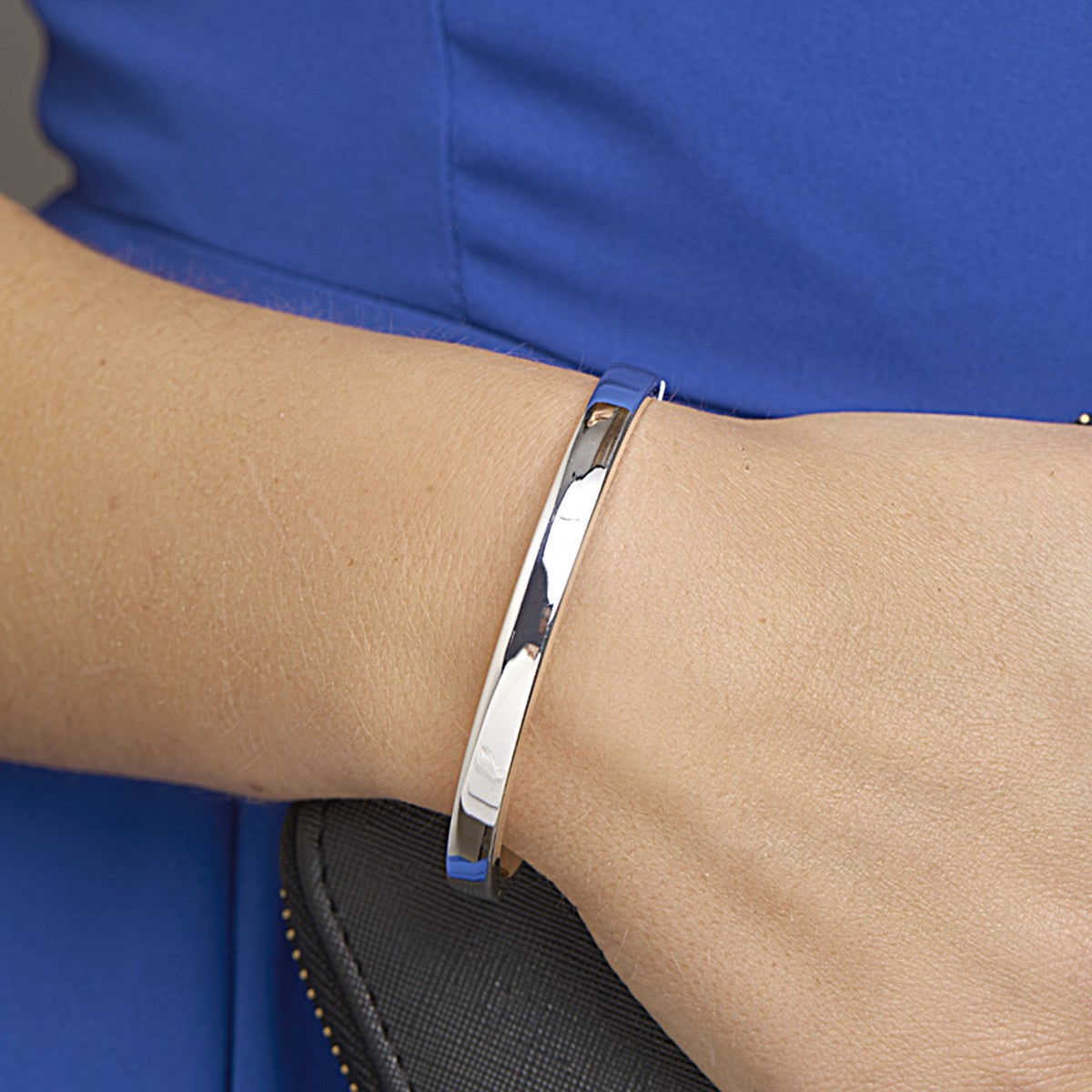 Fantasy Collection Bangle dop 6 mm vlakke buis zilver