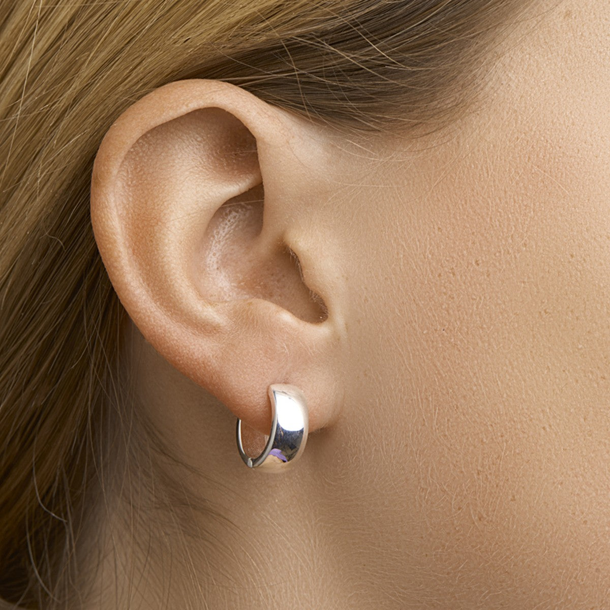 Fantasy Collection Oorbellen 6 mm bol zilver