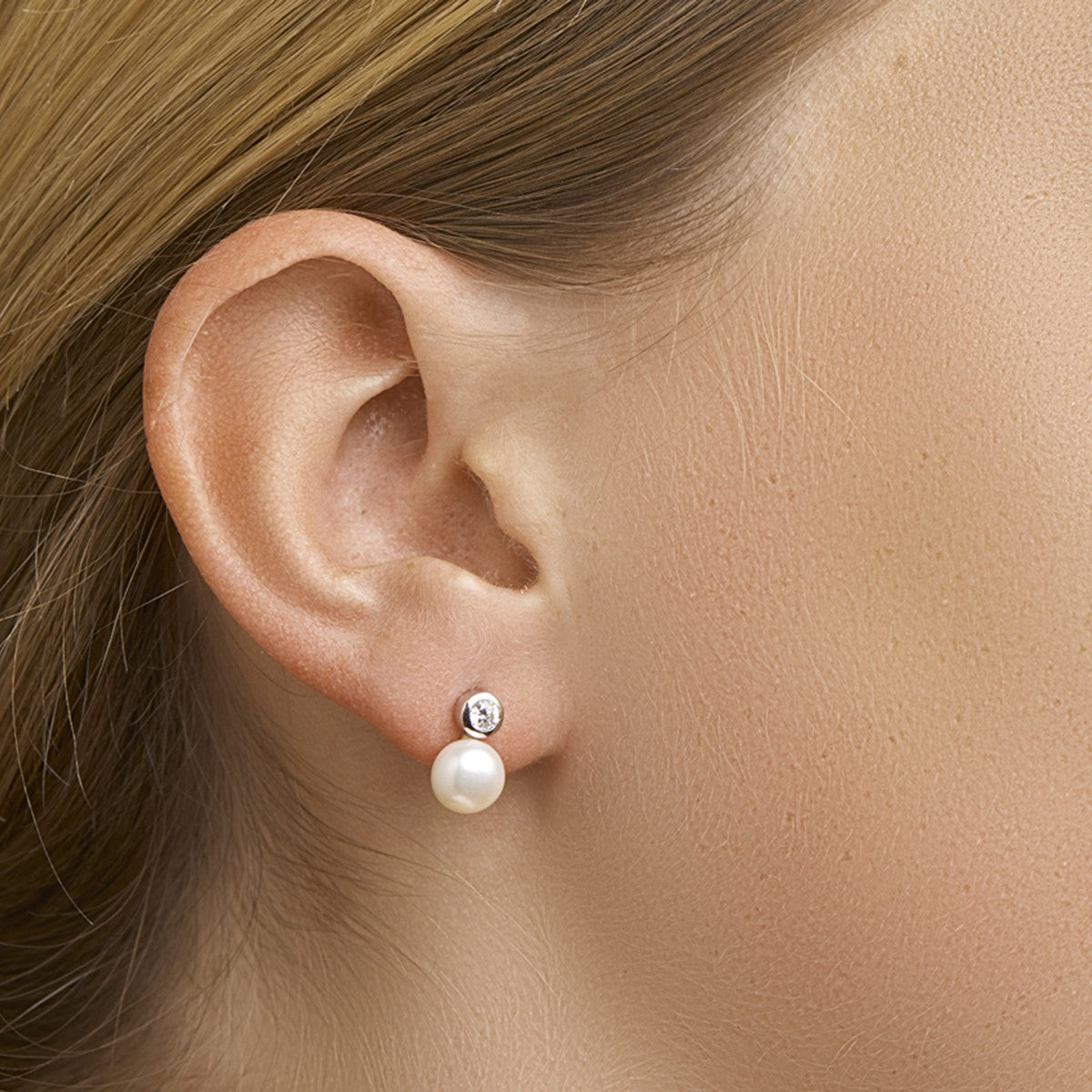 Oorknoppen parel en zirkonia - PSN1323022 - PansiteNederland.nl