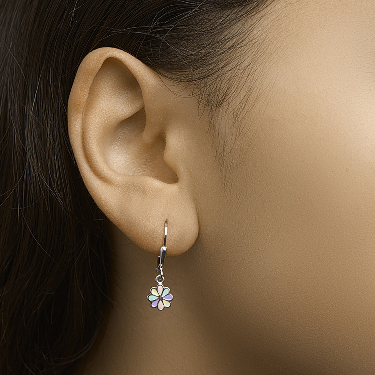 Fantasy Collection Hangende oorbellen bloem emaille brisure haak zilver