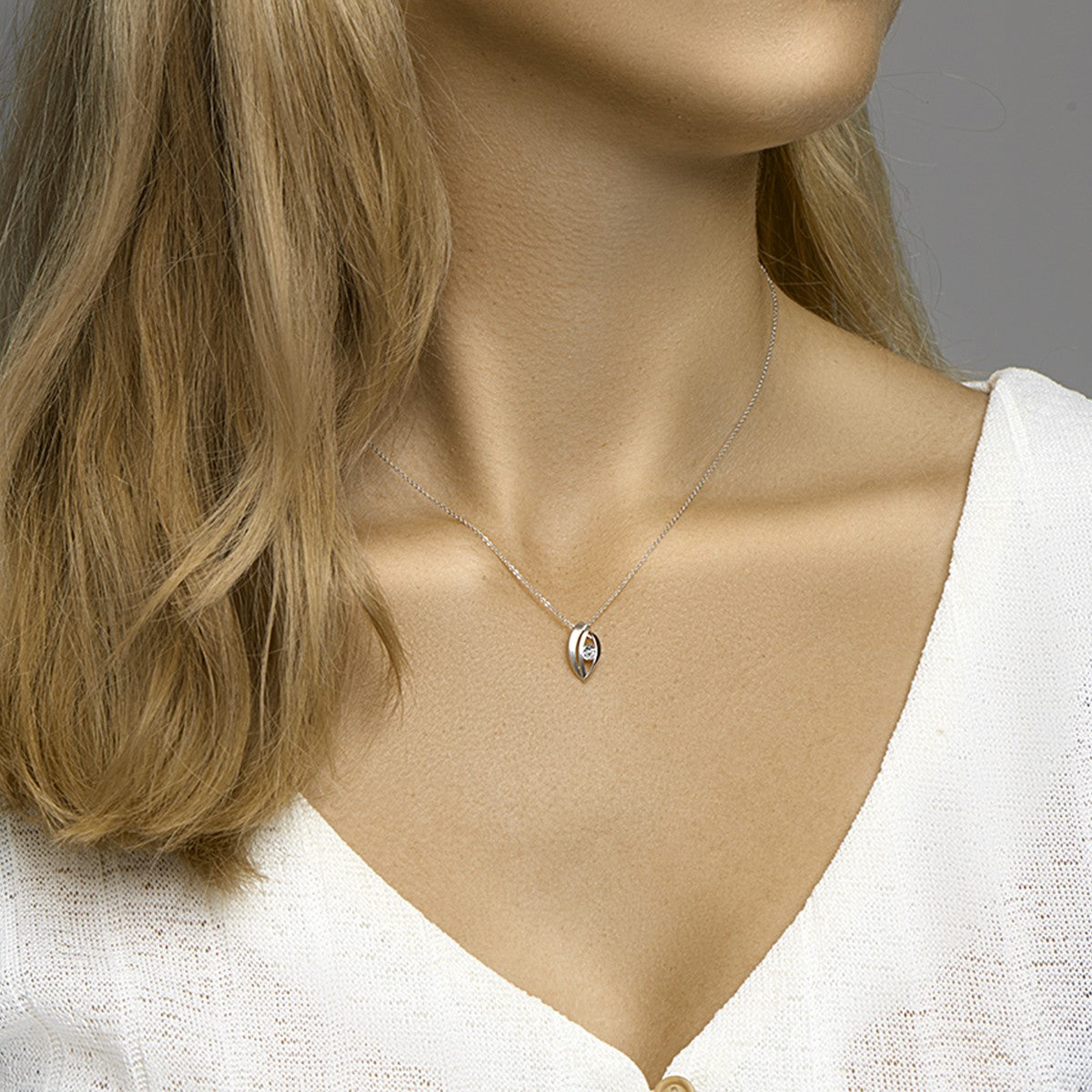 Fantasy Collection Hanger zirkonia poli/mat 15 mm zilver