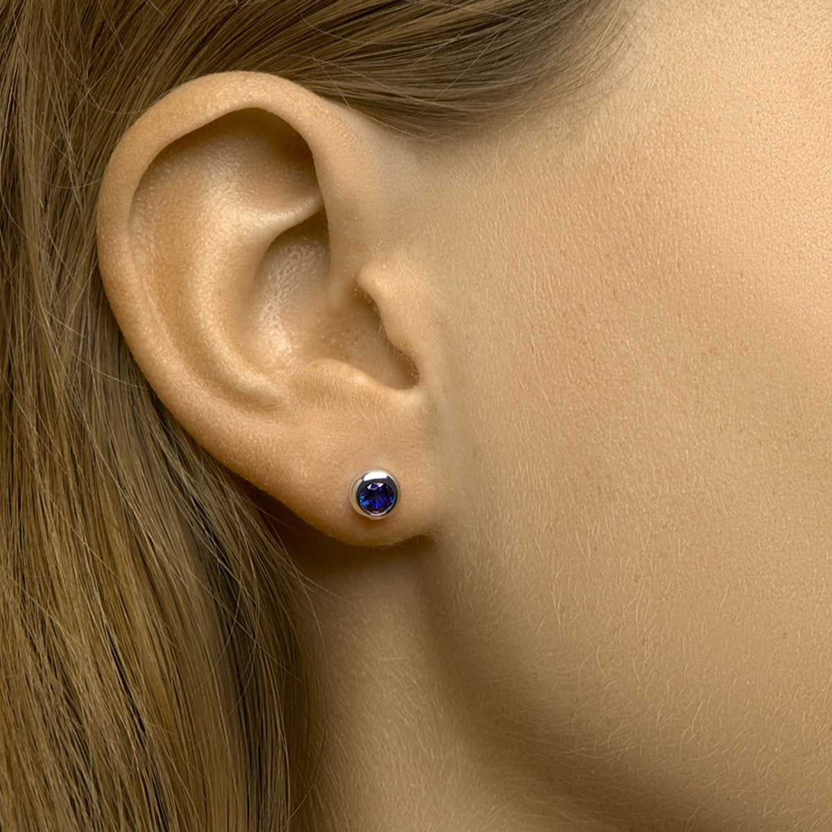 Fantasy Collection Oorbellen blauw zirkonia zilver