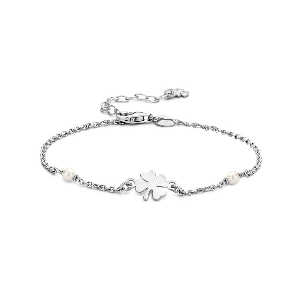 Fantasy Collection Armband synth. parel en klavertje 16 + 3 cm zilver