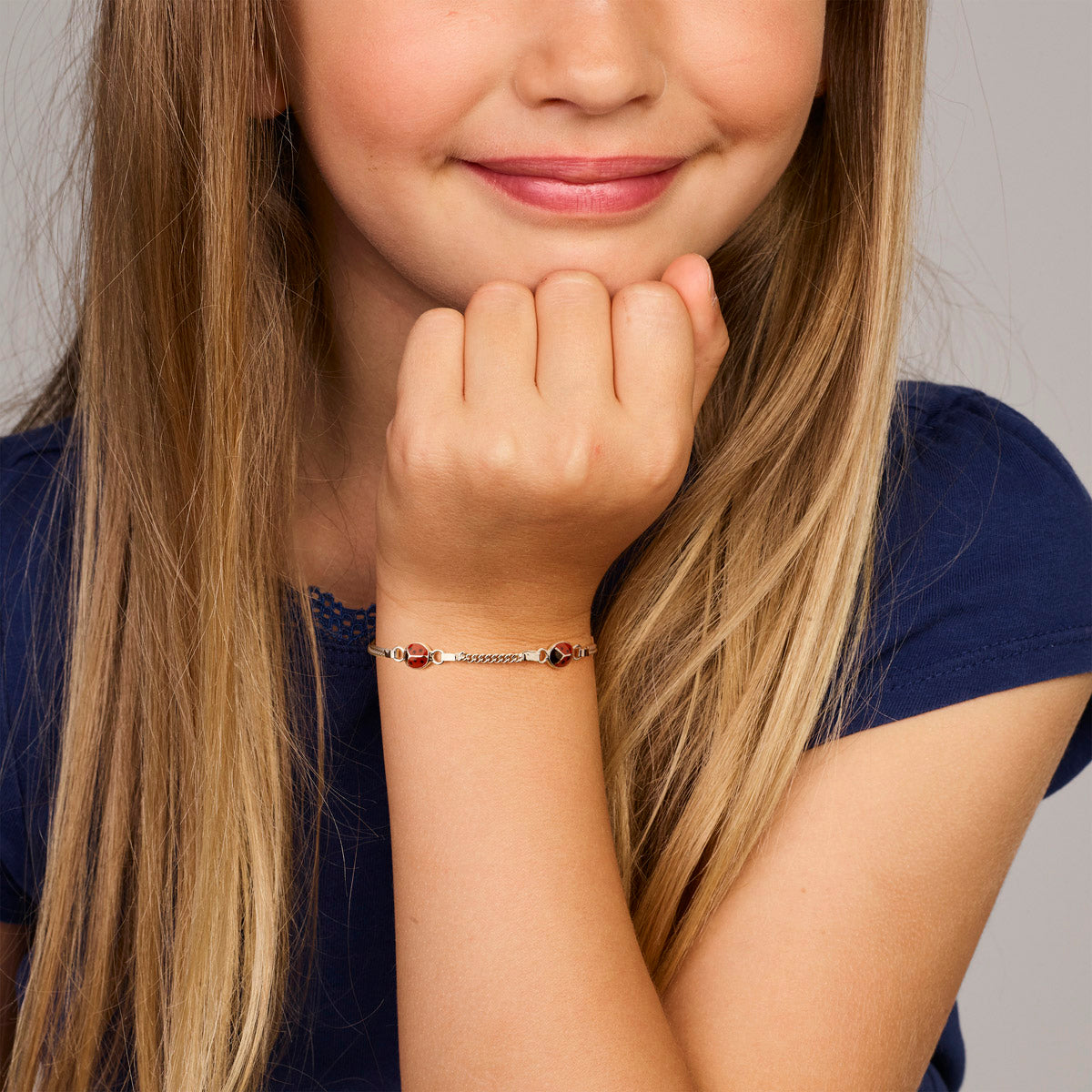 Armband lieveheersbeestje emaille 11 - 13 cm zilver gerhodineerd