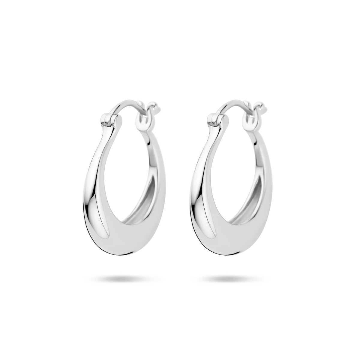 Fantasy Collection Oorbellen ronde buis 21,5 mm zilver