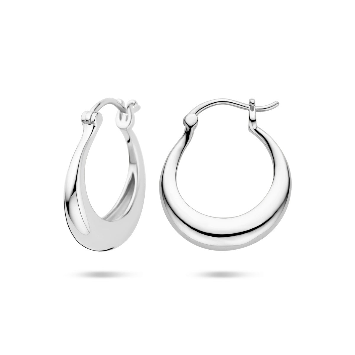 Fantasy Collection Oorbellen ronde buis 21,5 mm zilver