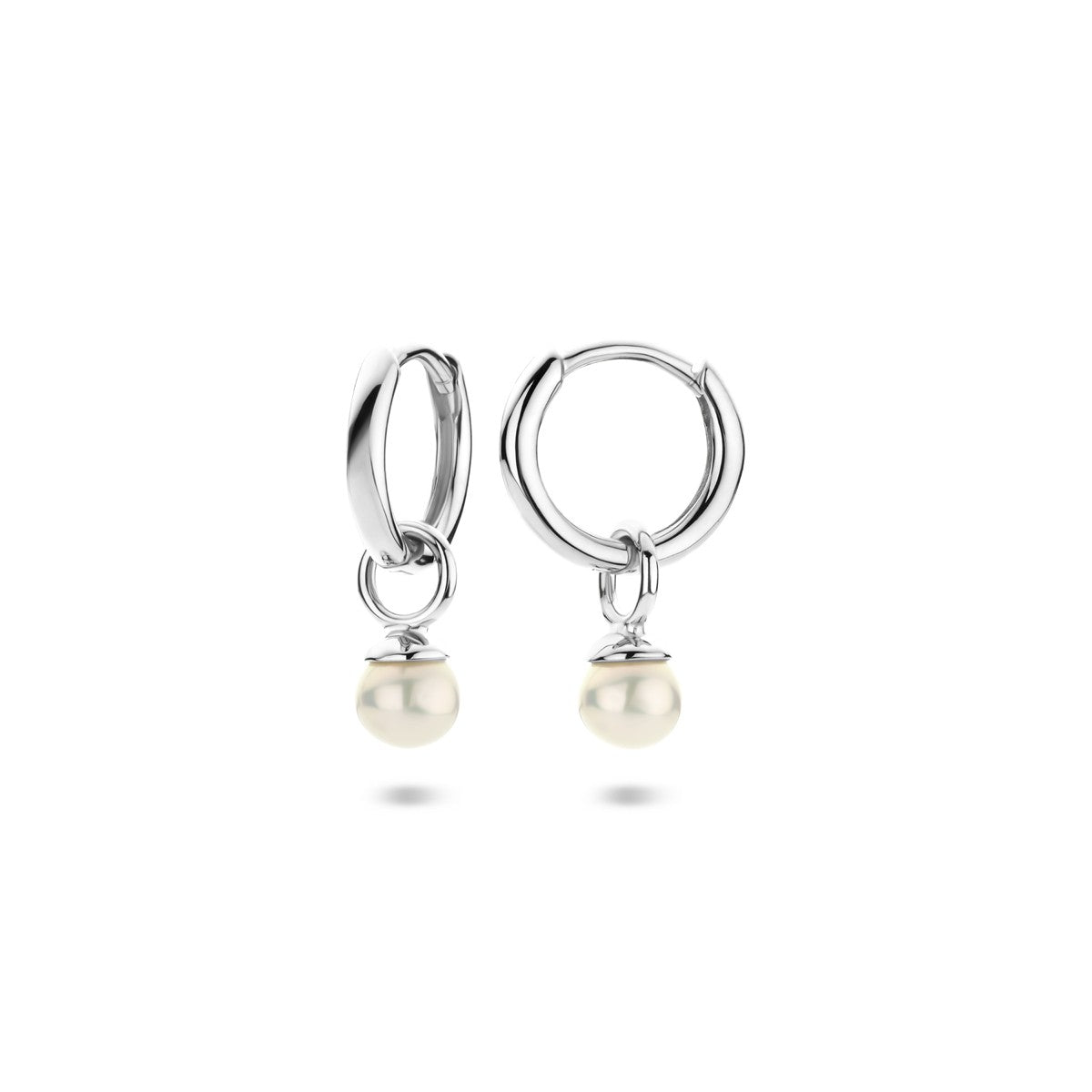 Oorbellen parel 18 mm zilver