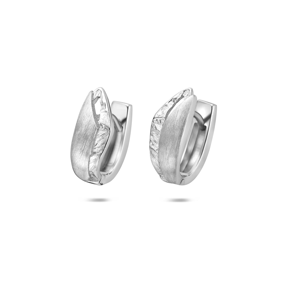 Fantasy Collection Klapoorringen poli/mat zilver gerhodineerd 15,5 mm