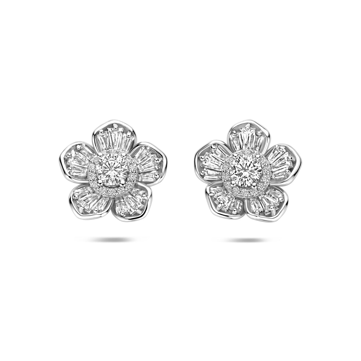 Oorknoppen bloem zirkonia zilver gerhodineerd 13,5 mm