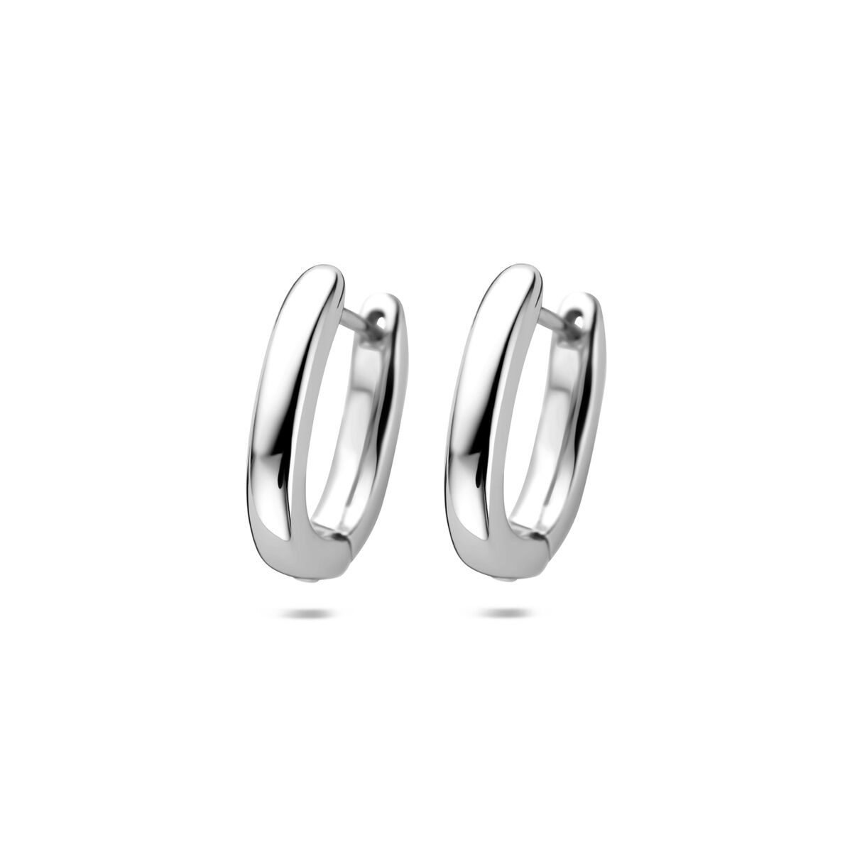 Fantasy Collection Oorbellen 18 mm zilver