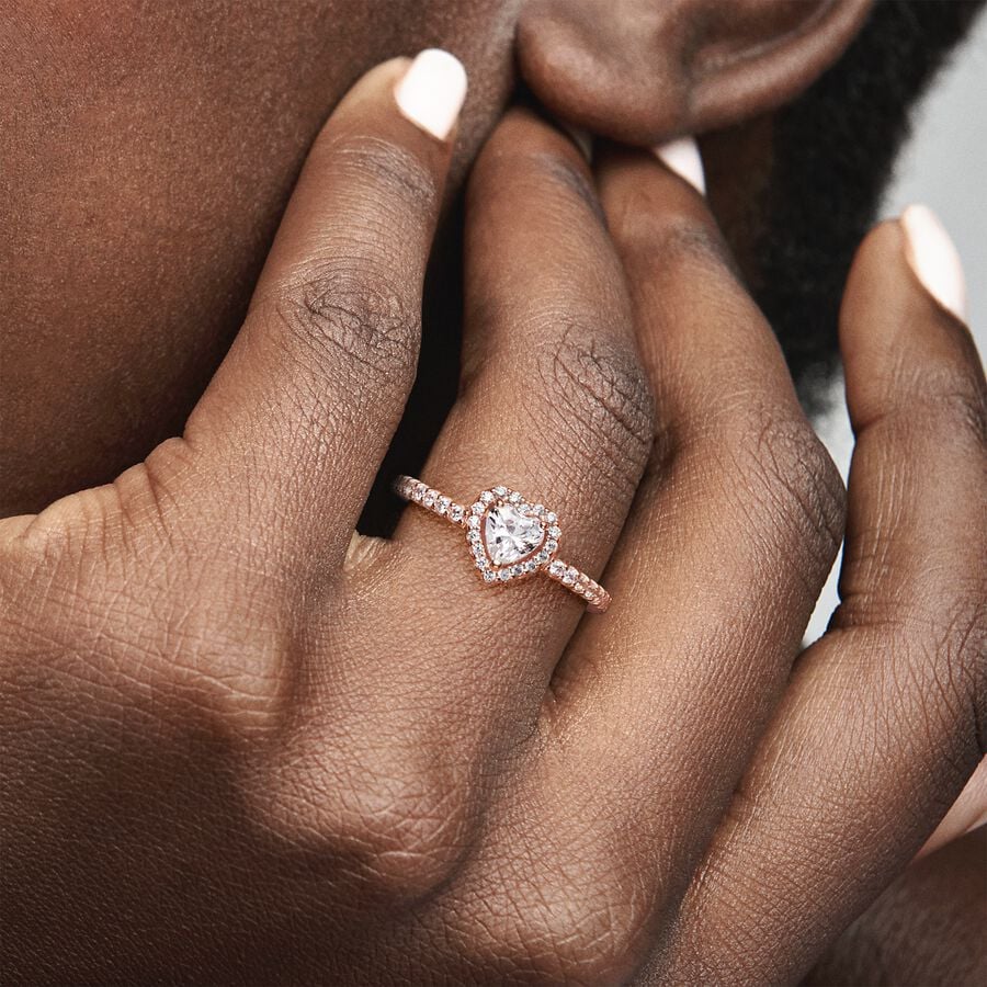 Pandora Sparkling Elevated Heart Ring roségoudverguld - 188421C02