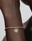 Pandora Stralend Hart Hangende Bedel 764141C01 – Verguld Zilver