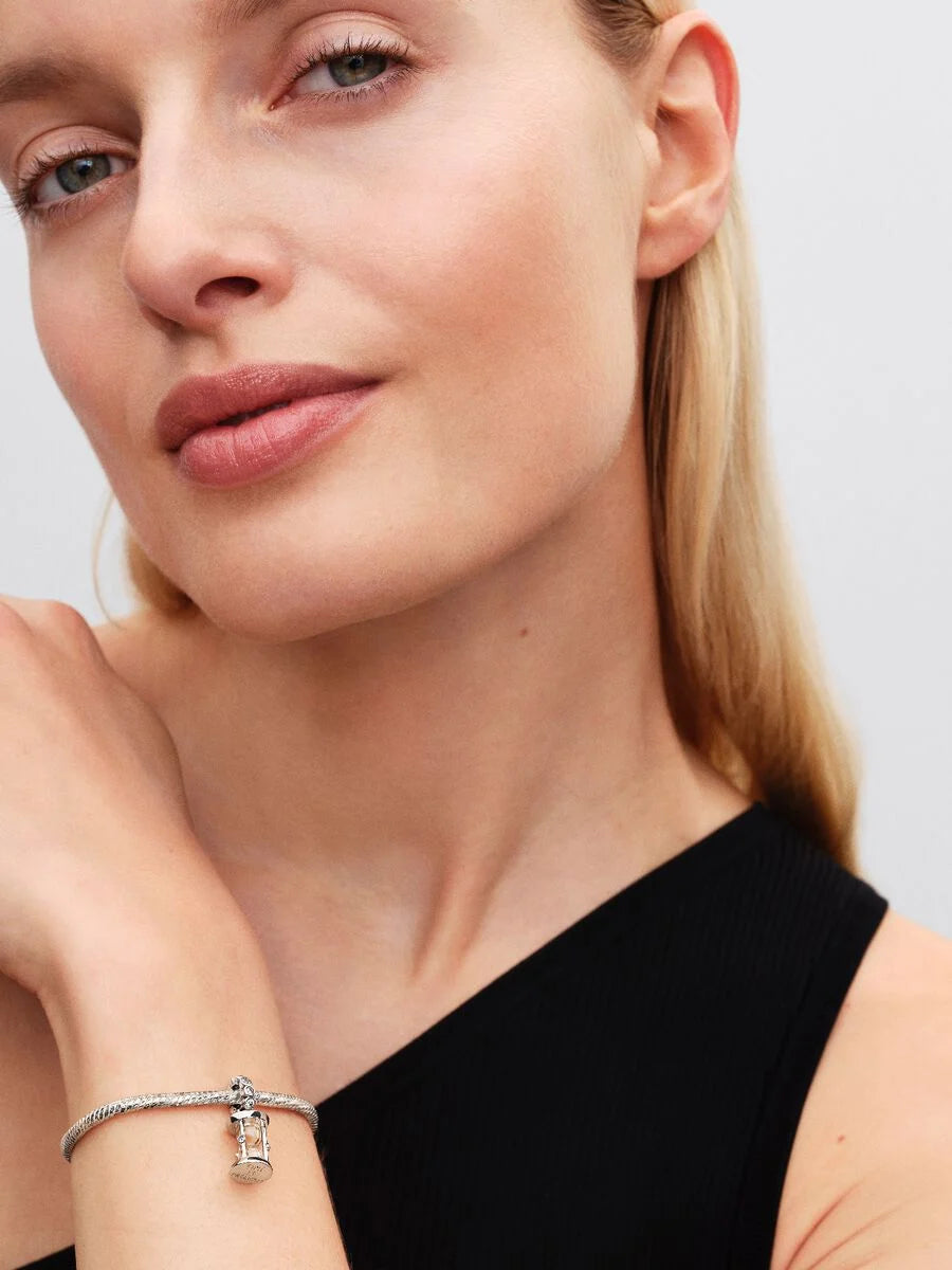 Pandora Zandloper Hangende Bedel 794140C01 – Zilver