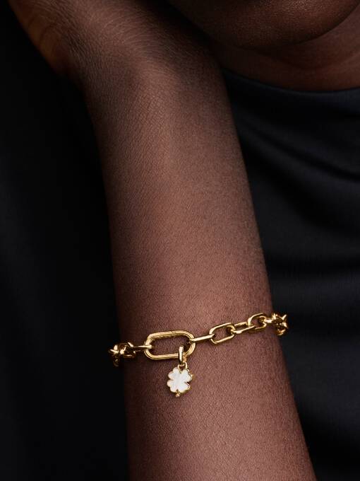 Pandora Wit Klavertjevier Hangende Bedel goudverguld - 764564C01