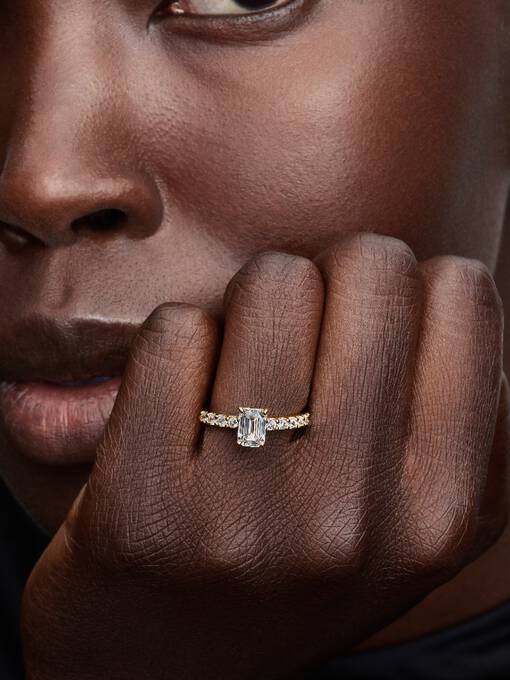 Pandora Rectangular Sparkling Halo Ring goudverguld - 164506C01