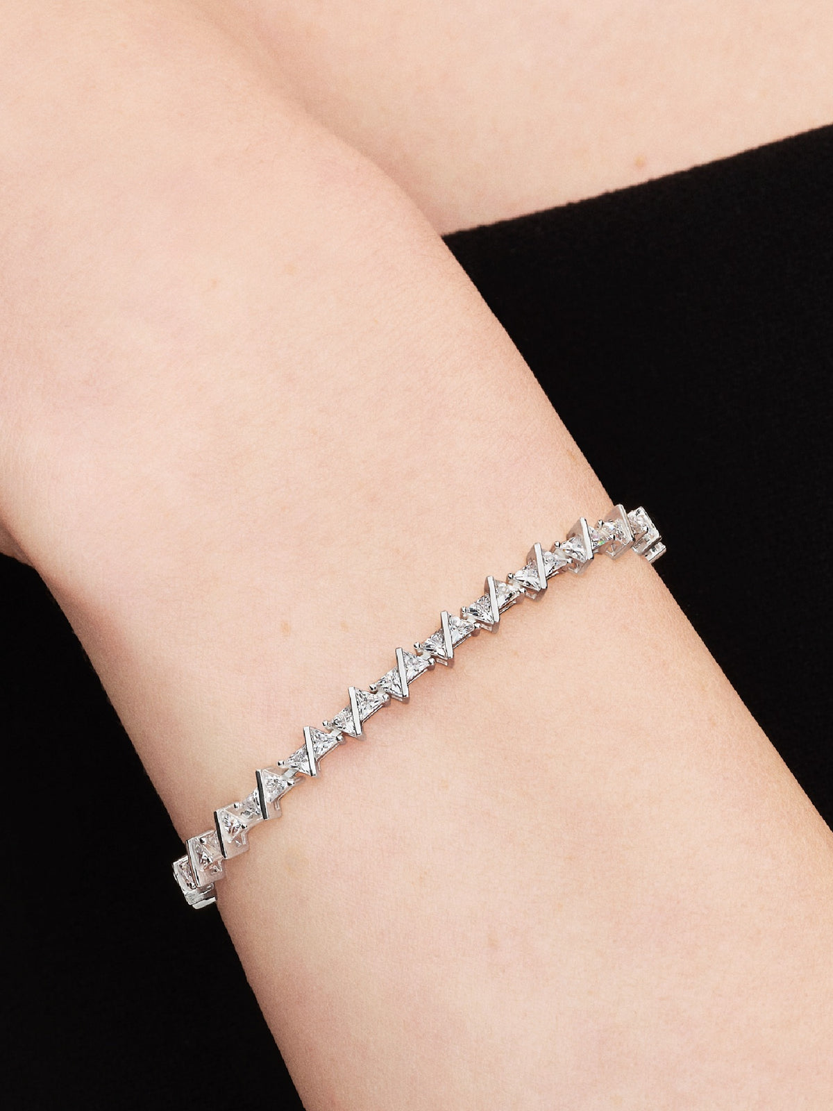 Pandora Sprankelende Driehoek Tennisarmband zilver 595069C01