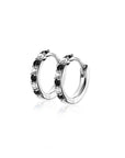Zinzi 12mm zilveren oorringen bezet met witte en zwarte zirkonia's 2mm buisdikte met luxe klapsluiting ZIO2559Z - PansiteNederland.nl