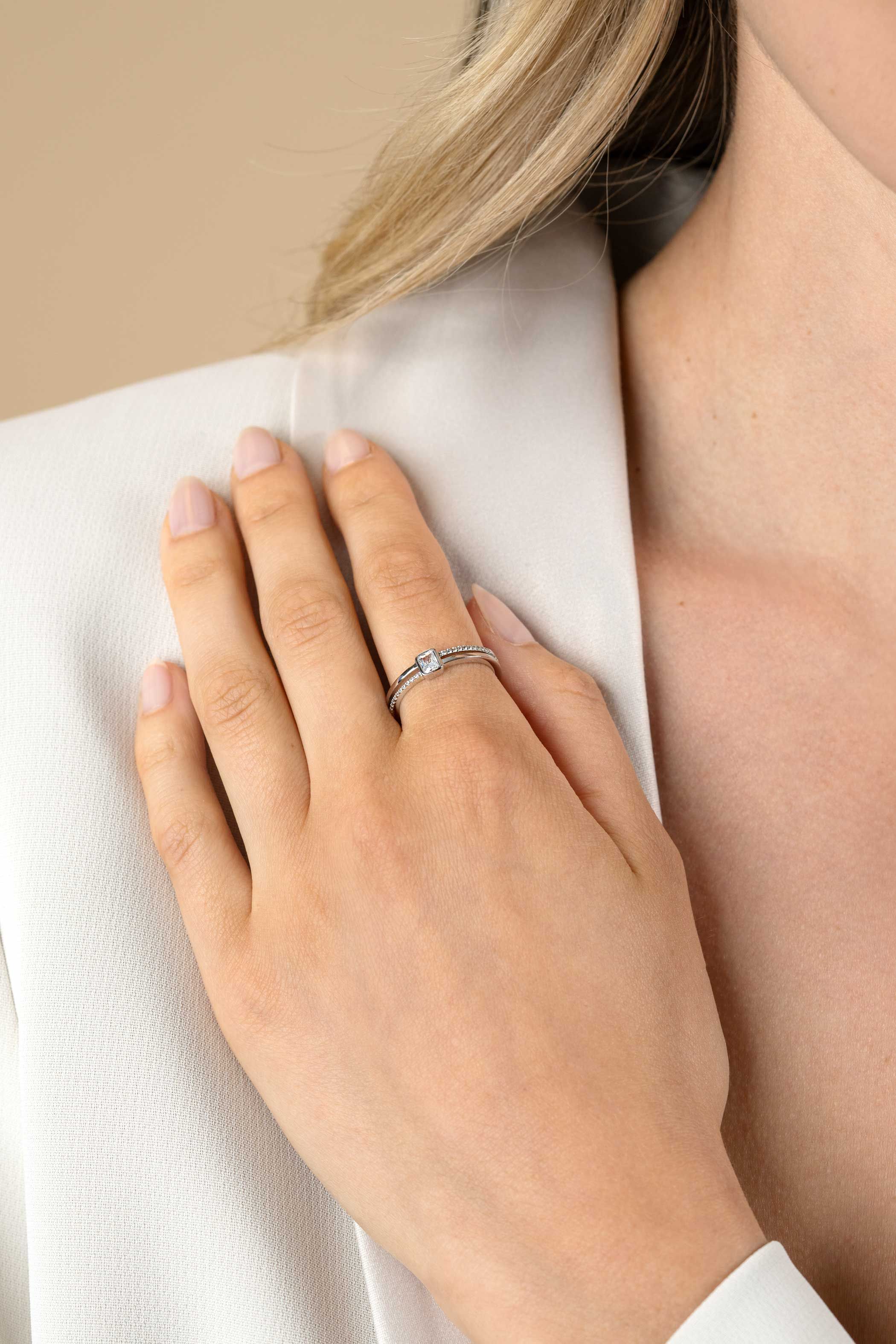 ZINZI Zilveren Ring met Witte Zirkonia - ZIR2626