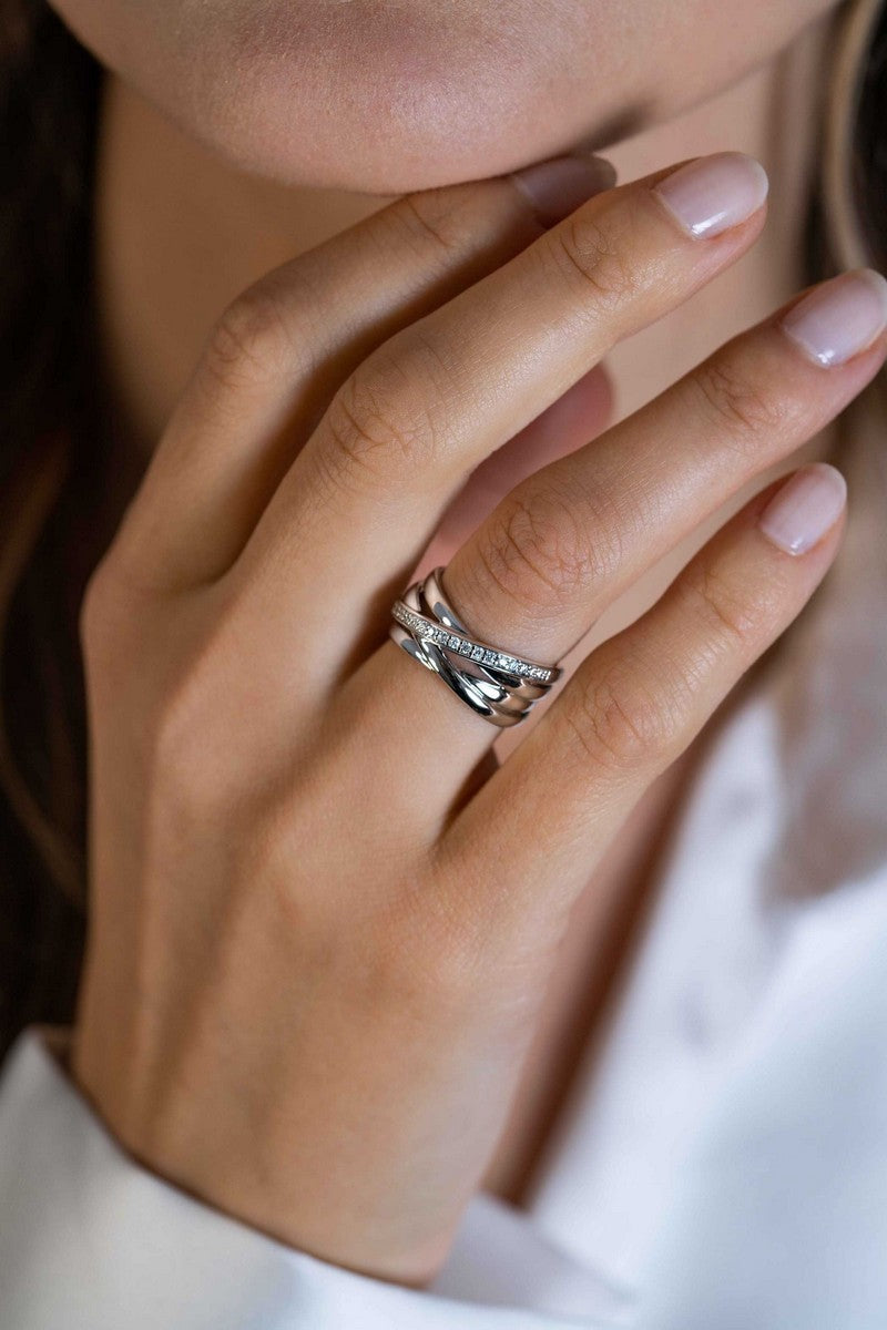 Zinzi zilveren brede cross-over ring glad wit ZIR1790 - PansiteNederland.nl