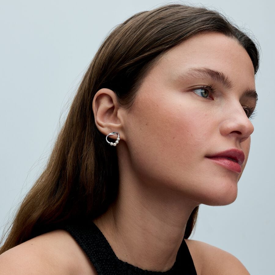 Pandora ESSENCE Zilveren Oorknoppen met Witte Zoetwaterparel 293276C01 - PansiteNederland.nl