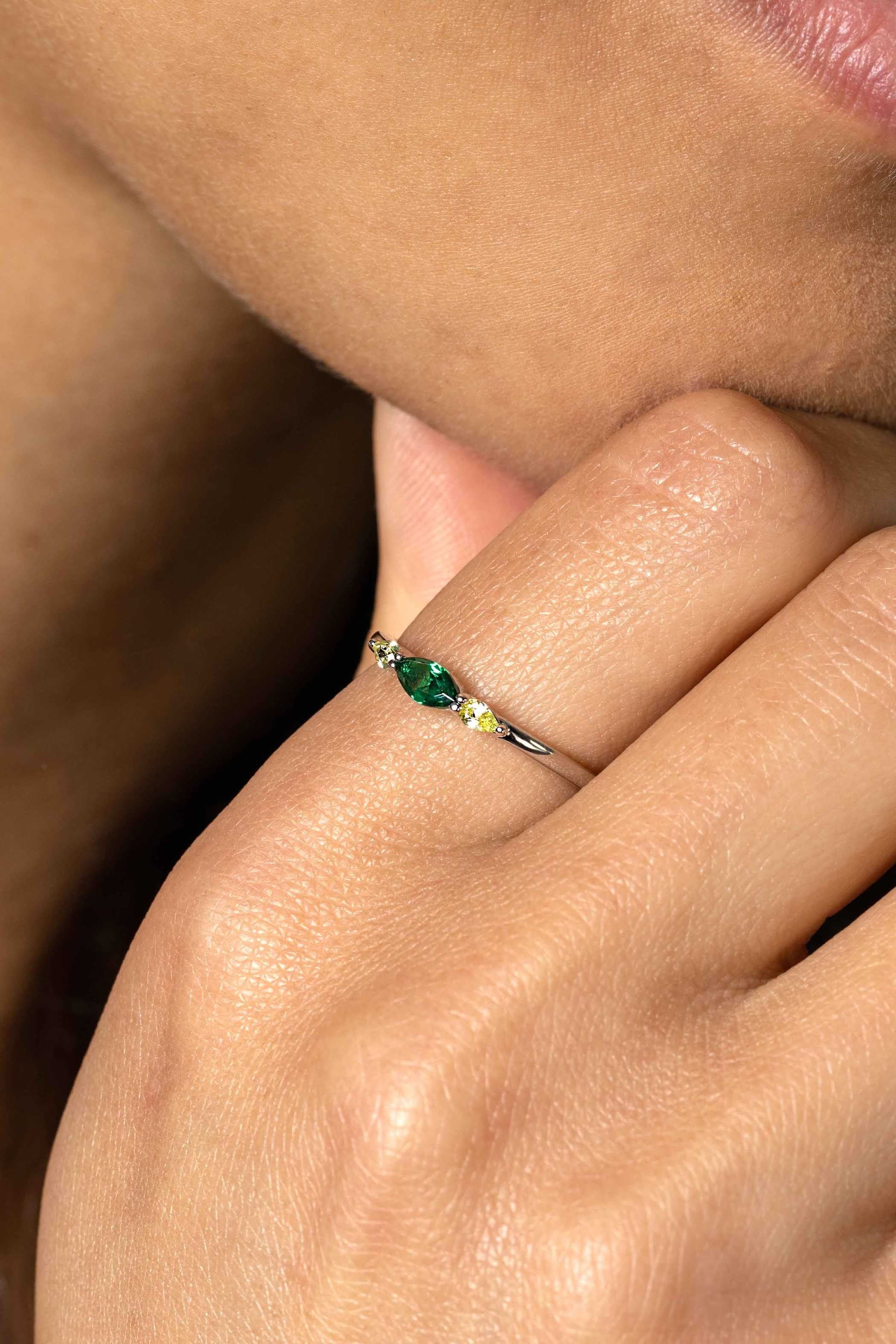 ZINZI Zilveren Ring met Groene Zirkonia - ZIR2499