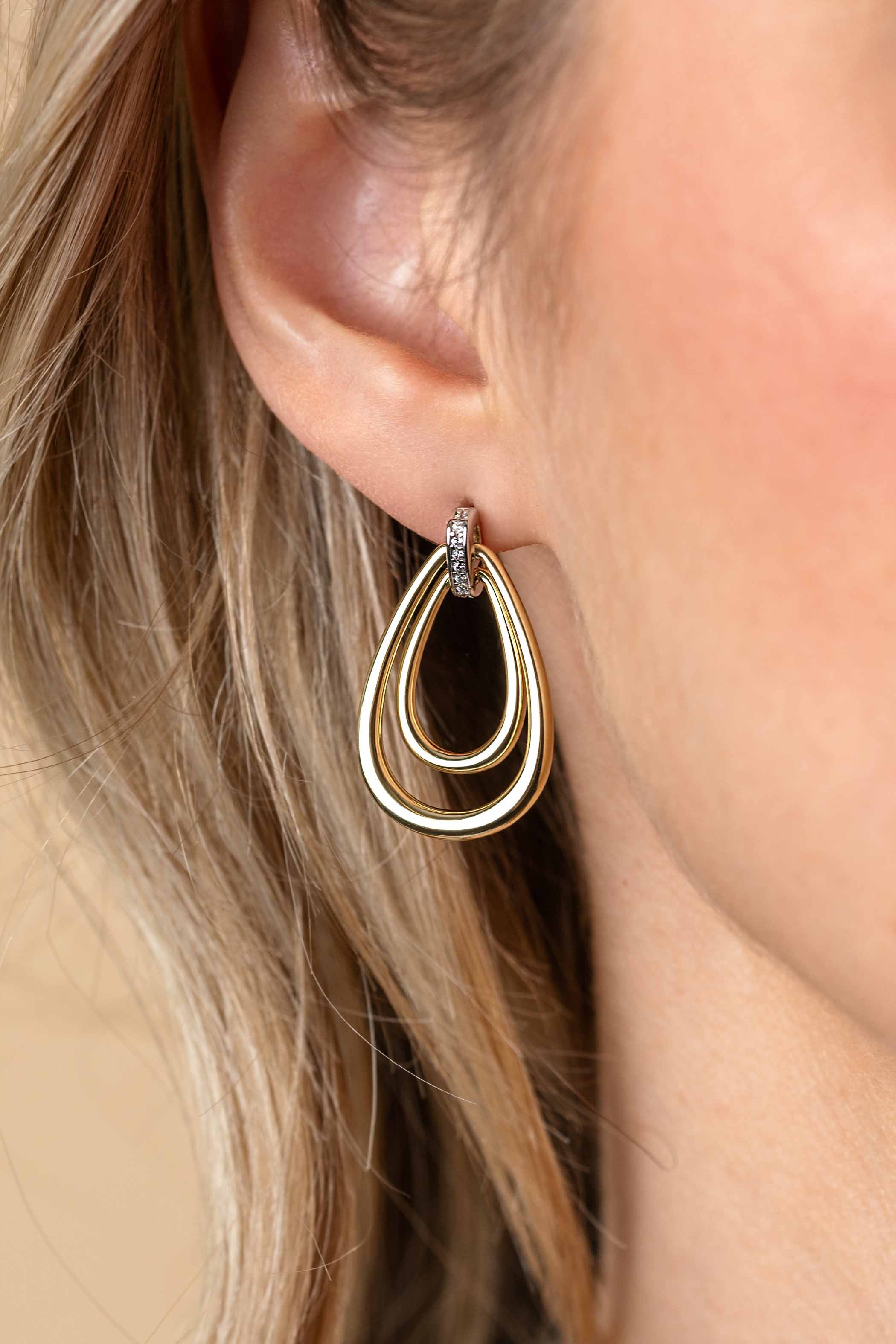ZINZI gold plated zilveren grote ovale oorbellen 28mm waarbij de top bezet is met witte zirconia's - ZIO2489Y