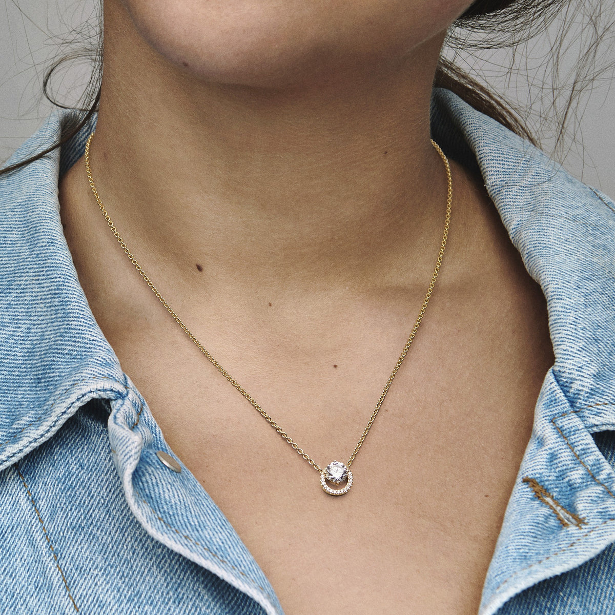 Pandora Sprankelende Ronde Halo Ketting met Hanger goudverguld 361174C01