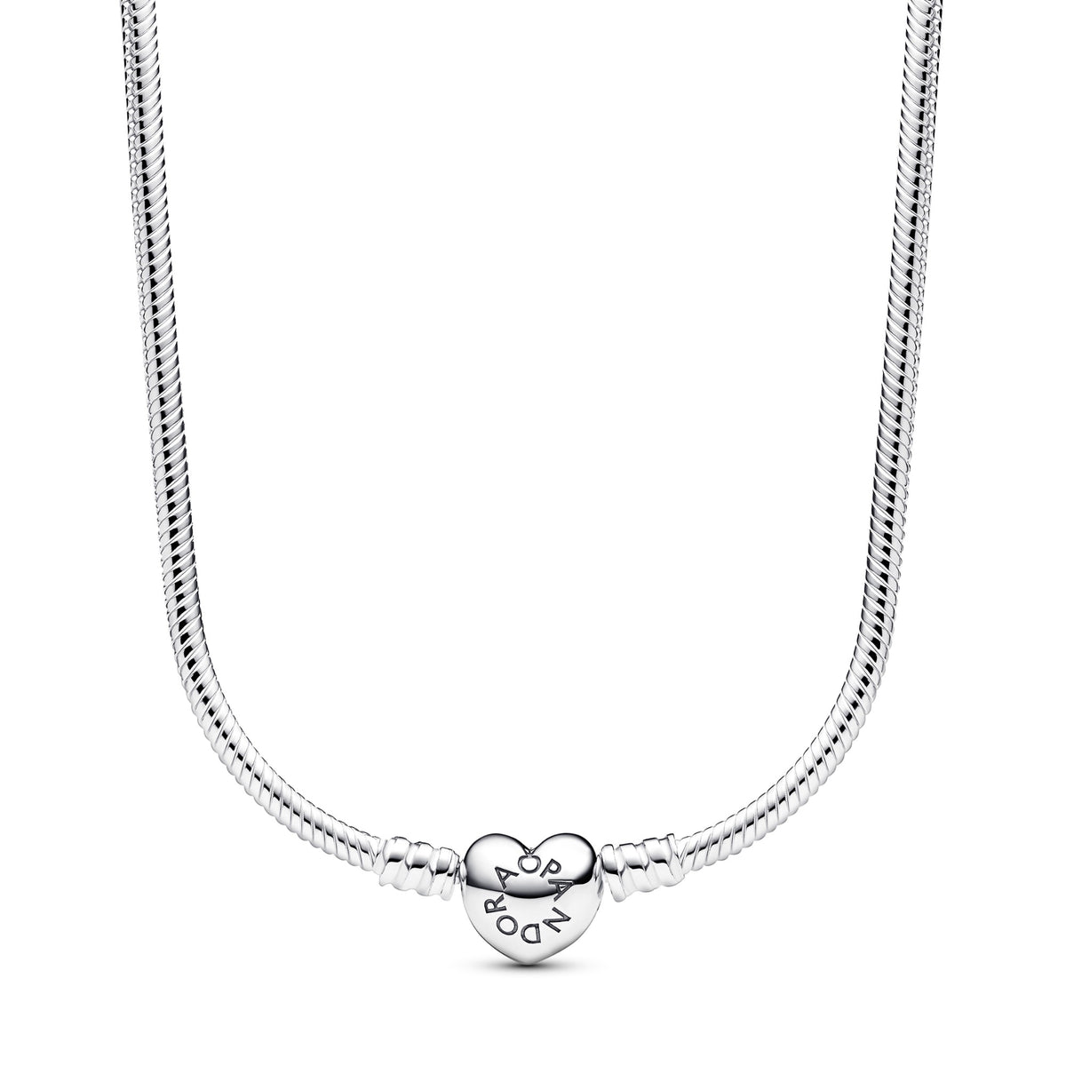 Pandora Moments slangenschakel-halsketting met hartsluiting zilver
