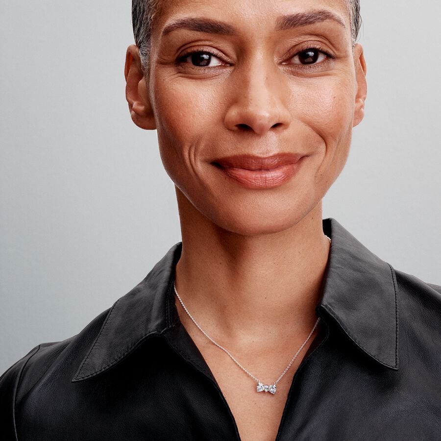 Pandora Sprankelende halsketting met strik Zirkonia - 393509C01 - PansiteNederland.nl