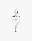 Pandora Graveerbare Hart Sleutel Hanger 394353C01 – Zilver