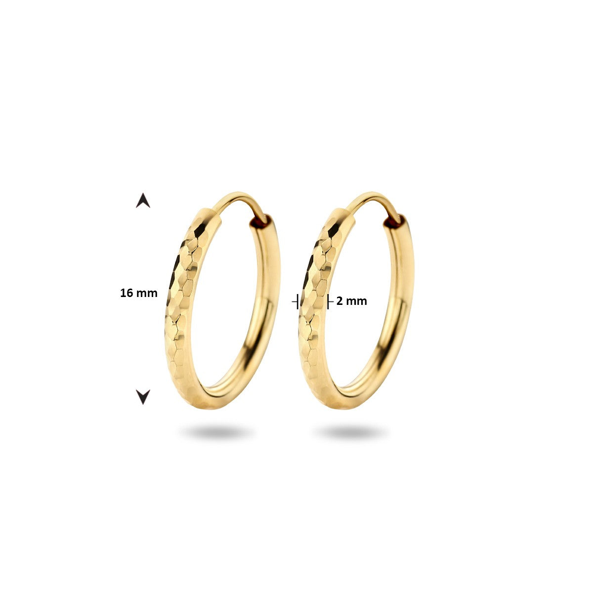 Fantasy Collection Oorbellen ronde buis gediamanteerd 16 mm 14K geelgoud