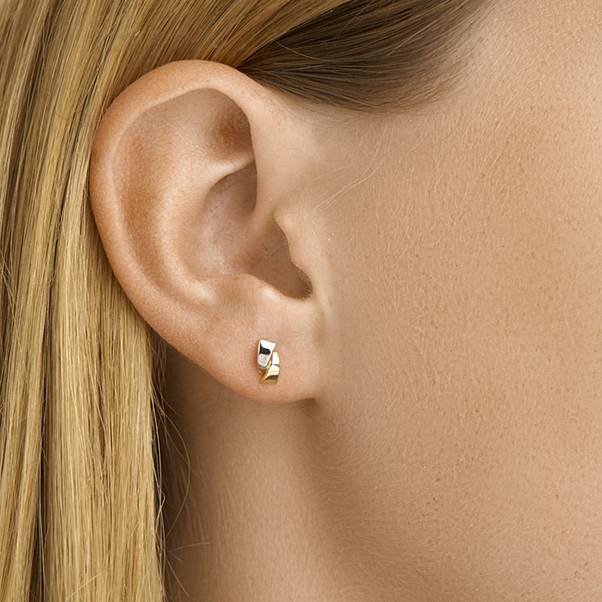 Fantasy Collection Oorbellen bicolor gestift 7 mm 14K geelgoud - PSN4007490