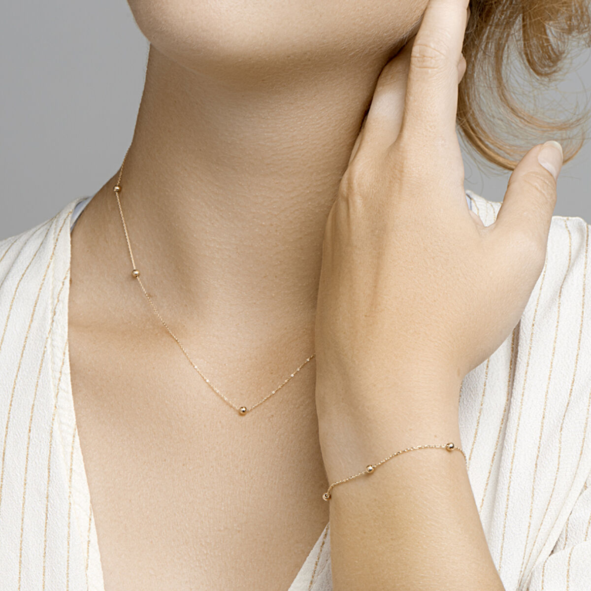 Fantasy Collection Collier 5 x schuifbol 40 - 42 - 44 cm 14K geelgoud