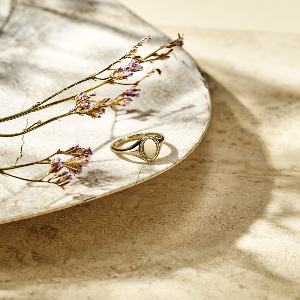 Fantasy Collection Graveerring 14K geelgoud