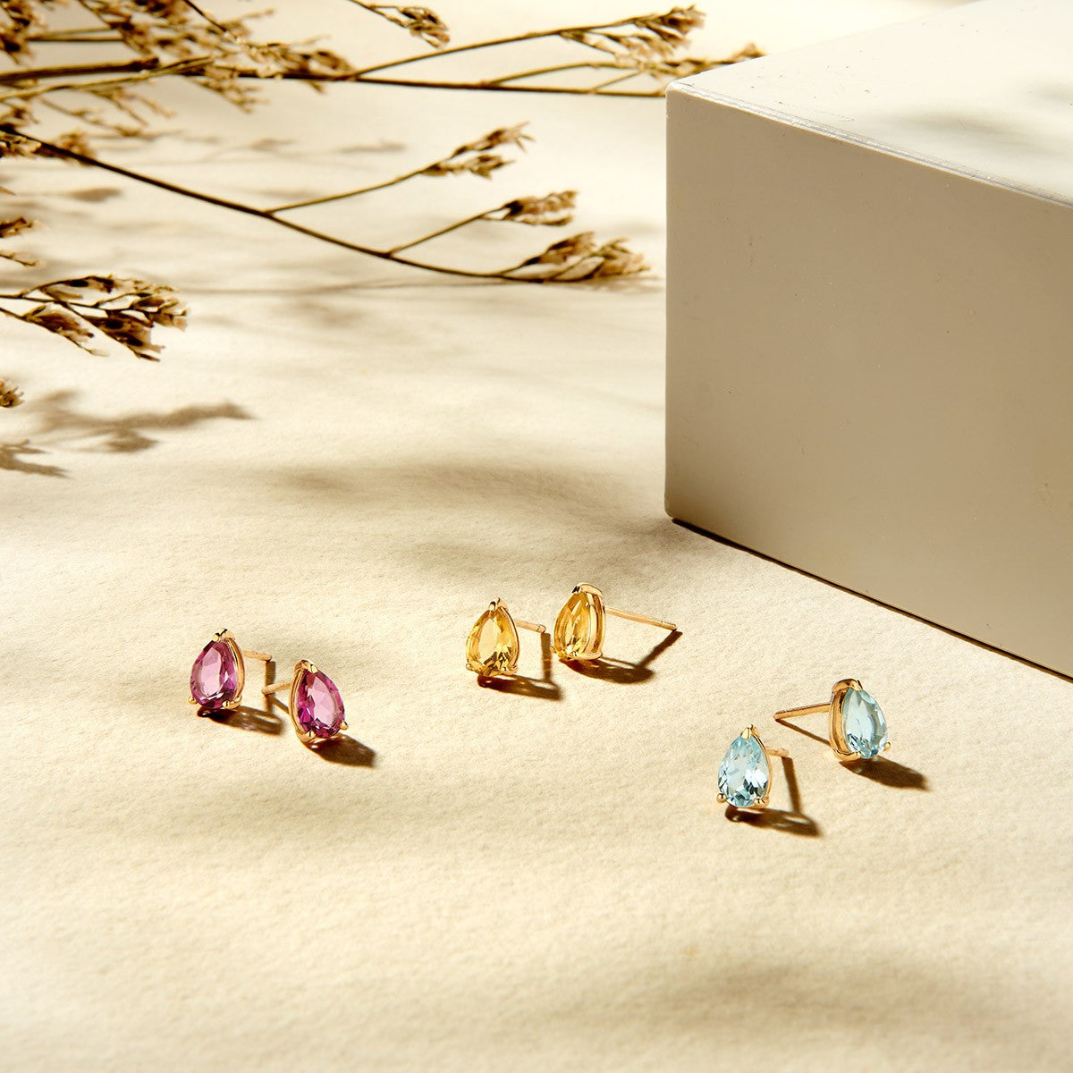 Oorbellen roze topaas 14K geelgoud