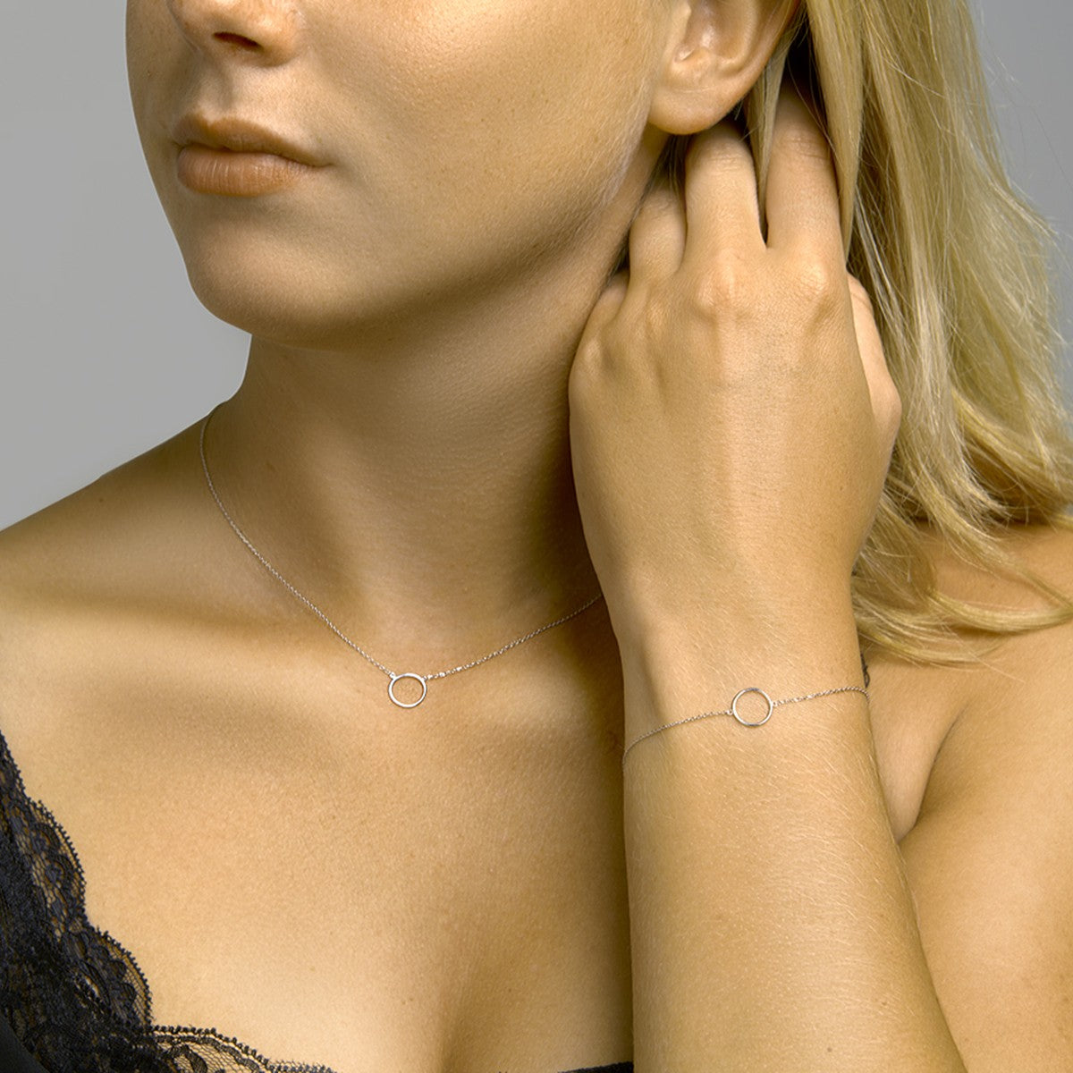 Fantasy Collection Armband rondje 16,5 - 17,5 - 18,5 cm 14K witgoud