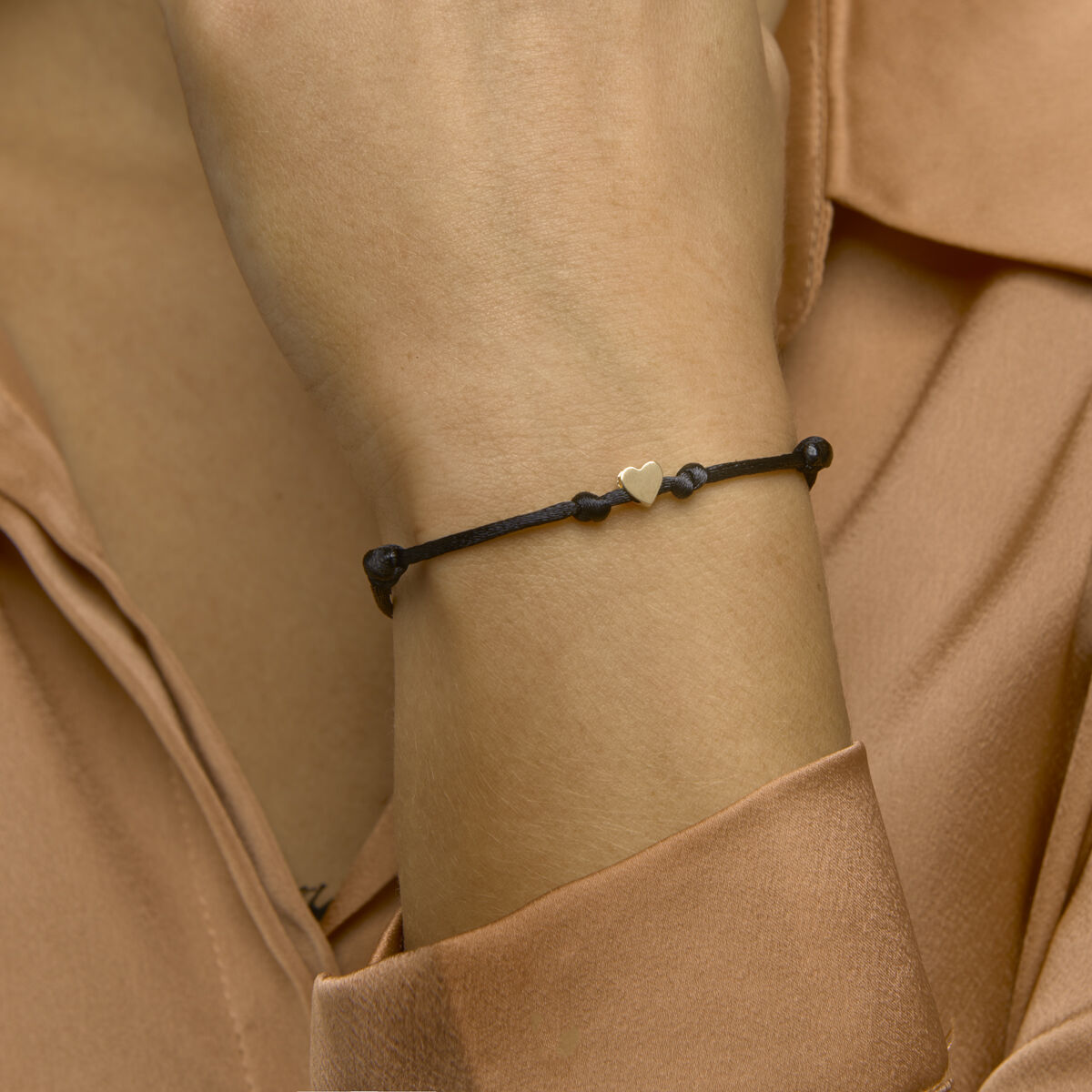 Armband satijn zwart hart 13 - 26 cm 14K goud met rubber/nylon/leer 5 x 5,5 mm – 4700090