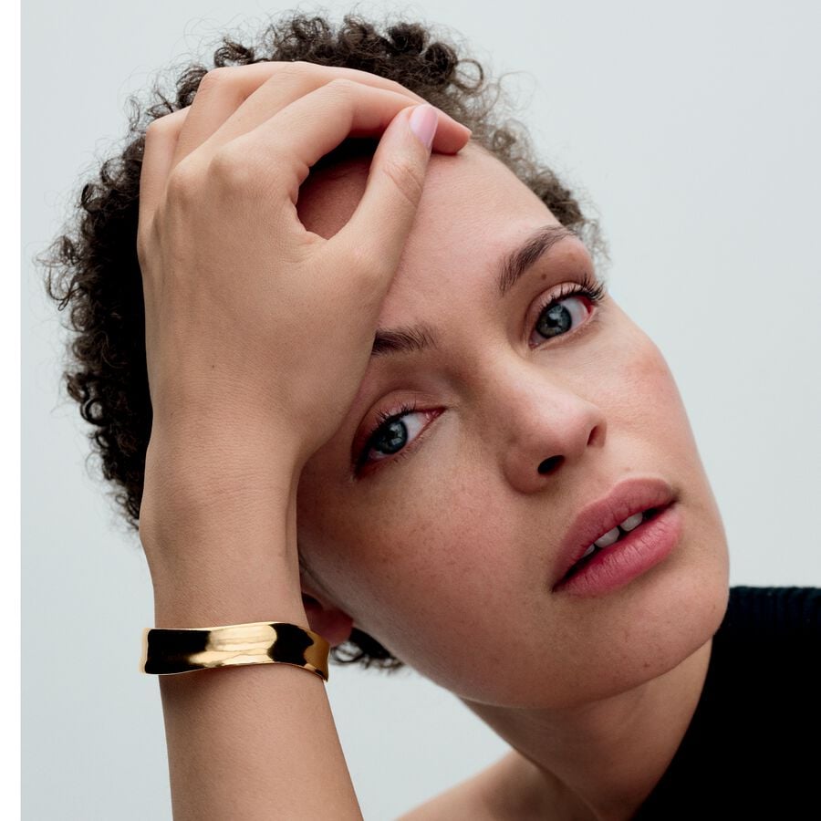Pandora Organisch Gevormde Brede Open bangle goudverguld - 563302C00