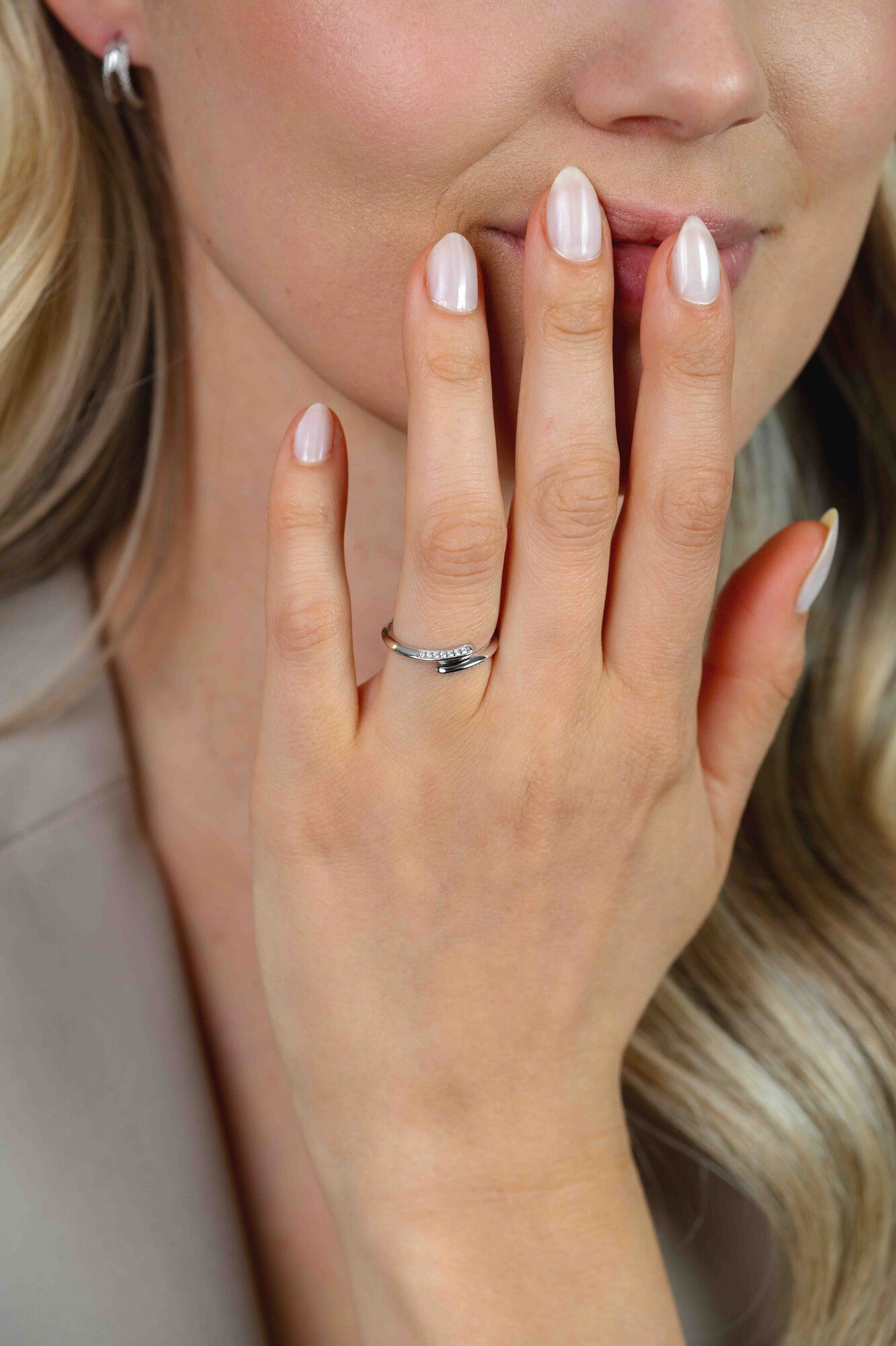ZINZI Zilveren Ring met Witte Zirkonia ZIR2833