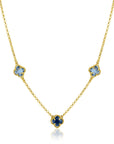 ZINZI gold plated zilveren schakelketting met twee lichtblauwe klavers en een donkerblauwe klaver 42-45cm ZIC2662B - PansiteNederland.nl