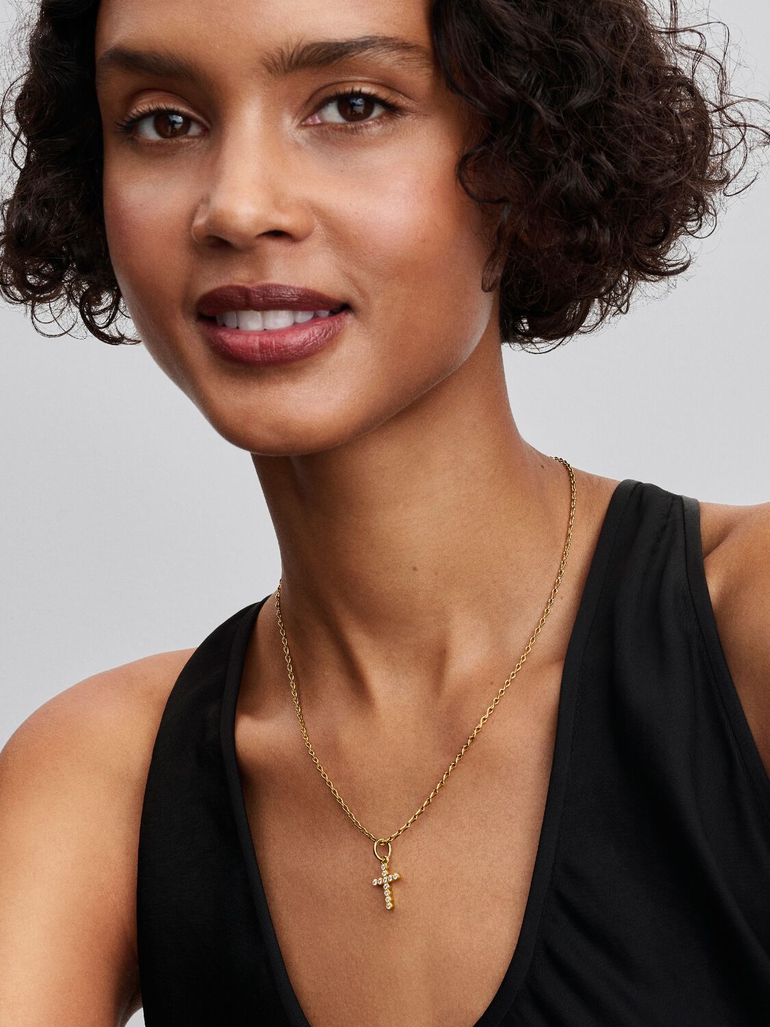 Pandora Hangende bedel kruis 764063C01