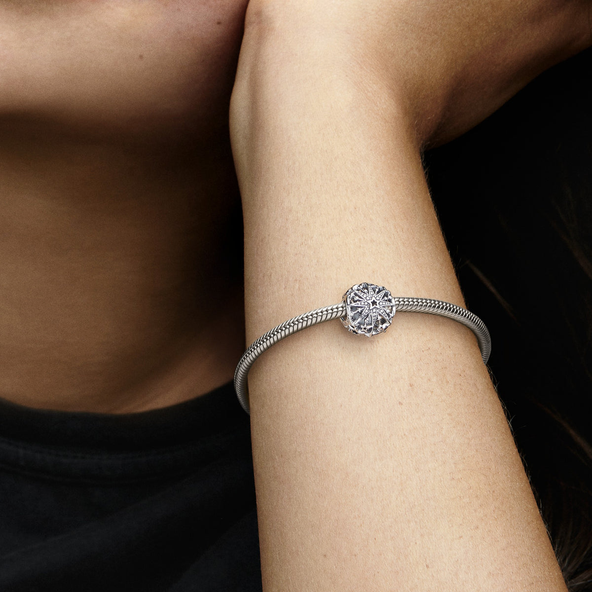 Pandora Bedel Sneeuwvlok zilver 792360C00