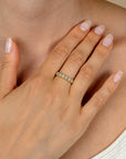 ZINZI gold plated zilveren ring (4mm breed) bezet met witte zirkonia's ZIR2686Y - PansiteNederland.nl
