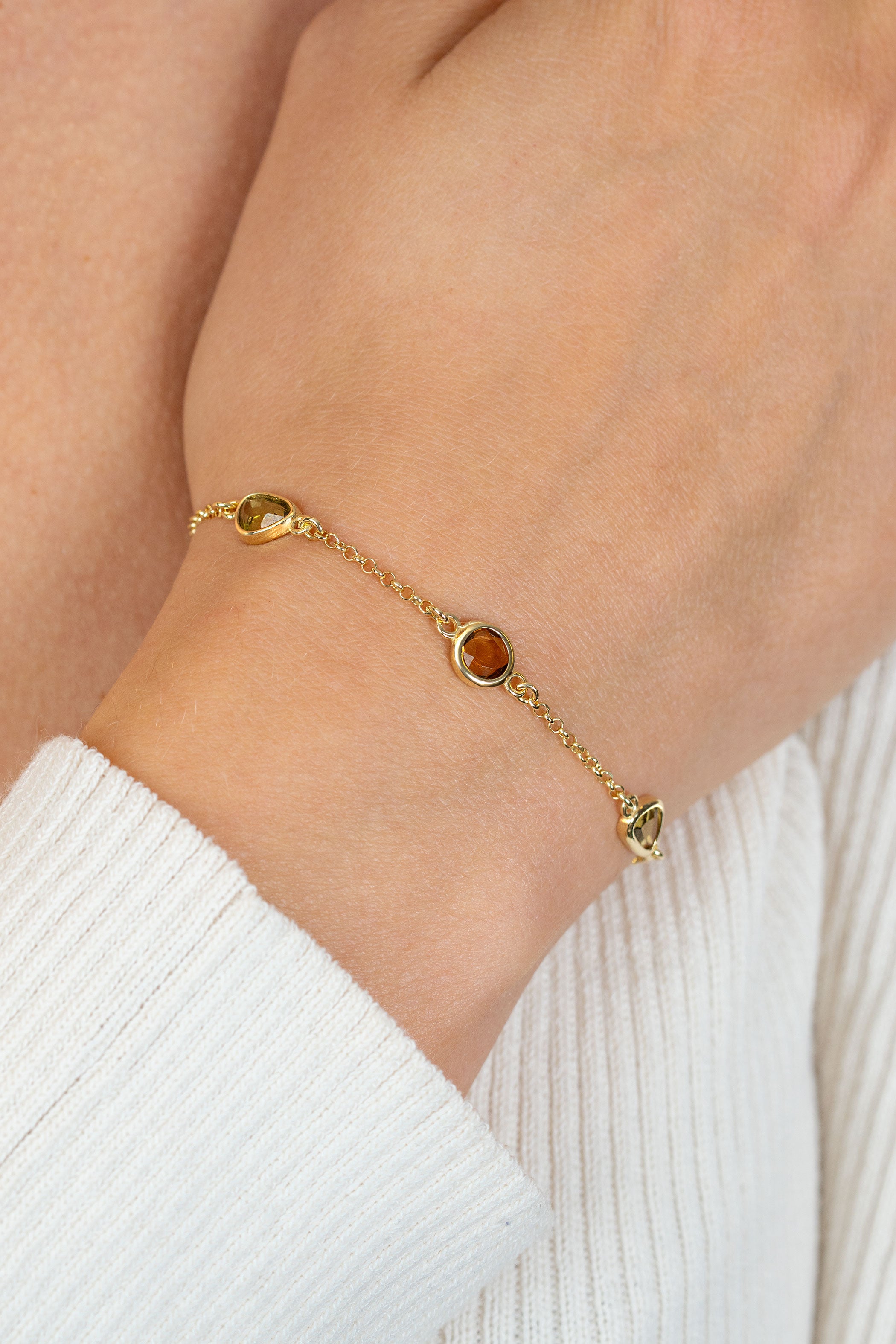 ZINZI gold plated zilveren fantasie armband met ronde vormen bruin en olijfgroen - ZIA2770