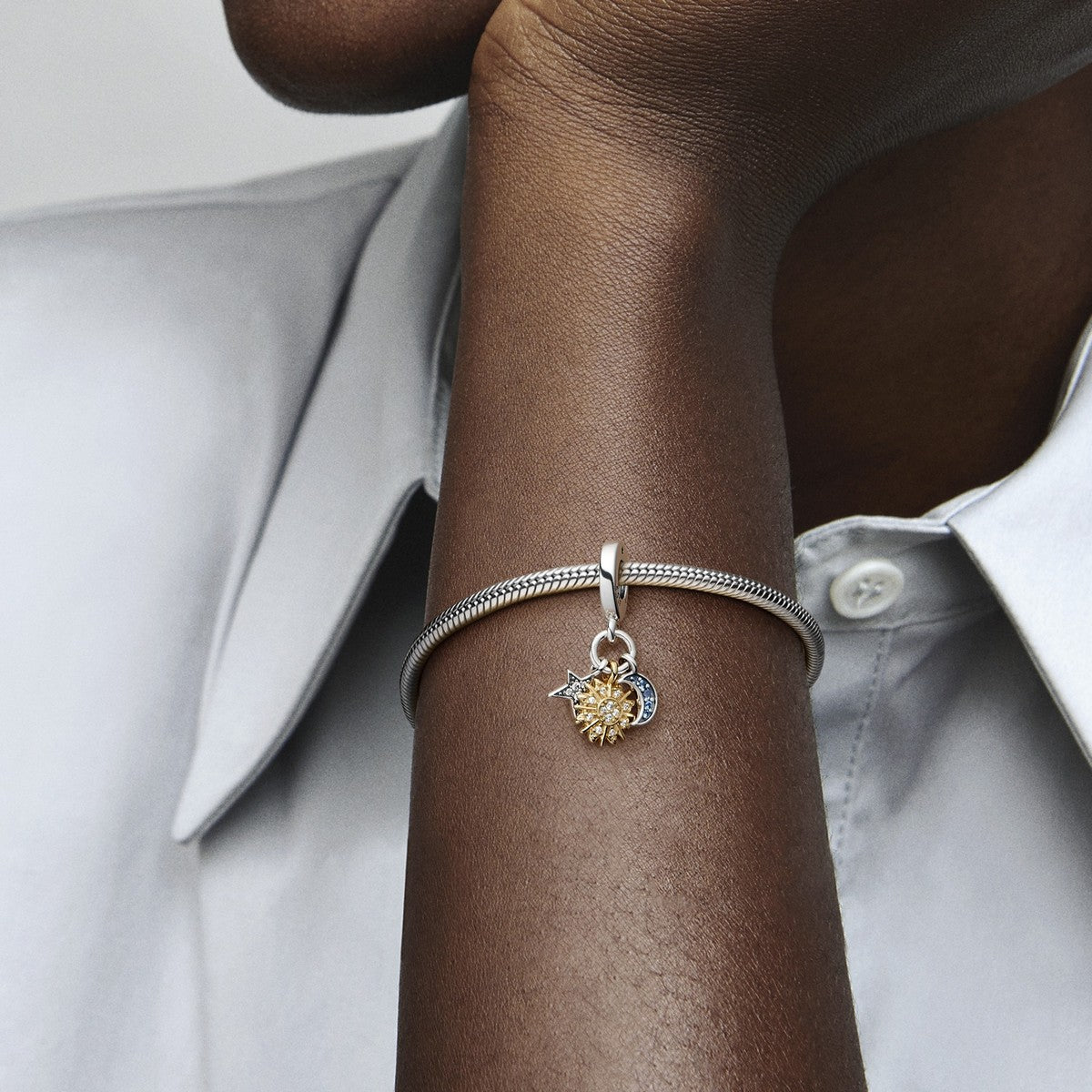 Pandora Tweekleurige Hemelse Driedubbele Hangende Bedel bicolor zilver en goudverguld - 762676C01