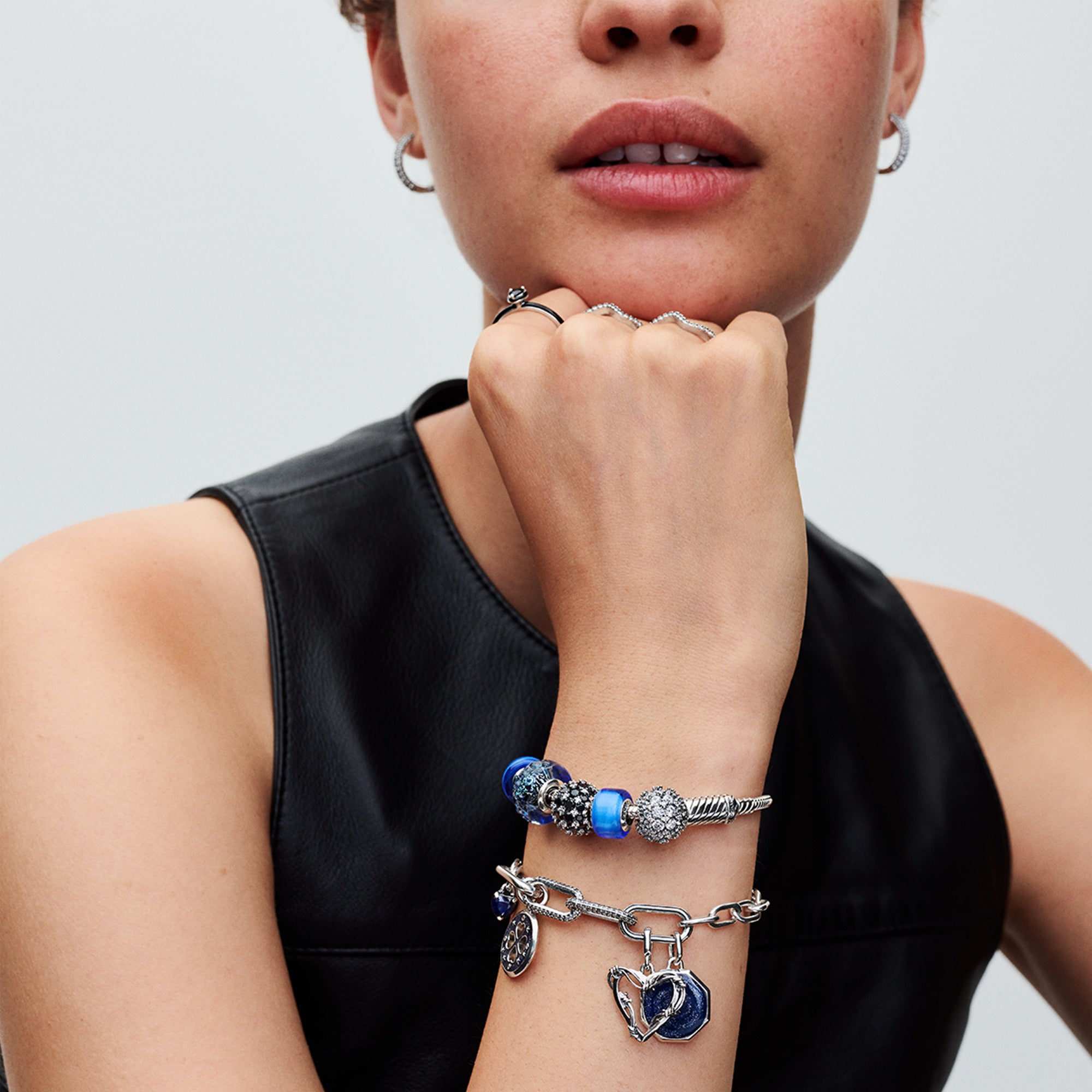 Pandora Golvende Donkerblauwe Bedel zilver 798938C00