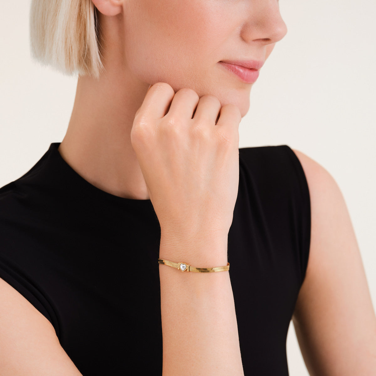 Rosefield Armband Snake Heart Bracelet White Crystal JBSWG-J1010 Goudkleurig