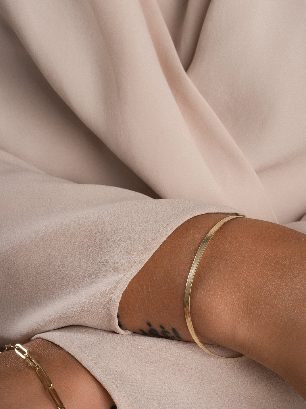 Sparkling Jewels Armband Herringbone Chain LK-HBG Goudkleurig