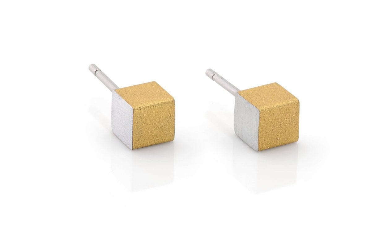 Clic Oorsieraad Kubusjes goud geel oorbellen - O28G